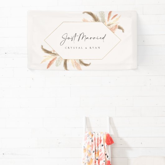 たった今結婚しましたカーバ結婚ナーのイベントサインC100 横断幕 (インサイチュ)