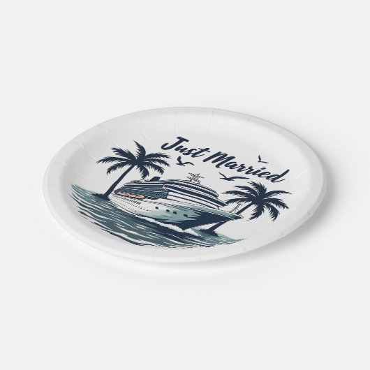 たった今結婚しましたクルージング結婚夏の夫の妻 ペーパープレート (アングル)