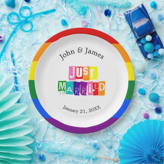 たった今結婚しましたゲイ結婚のカップルLGBTQ ペーパープレート (パーティー)
