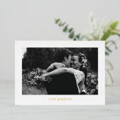 たった今結婚しましたシンプルフォイル写真の発表 箔招待状 (立ち正面)