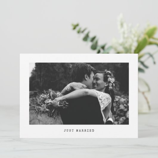 たった今結婚しましたシンプル結婚の写真の発表 案内状 (スタンド正面)