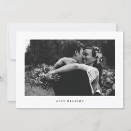 たった今結婚しましたシンプル結婚の写真の発表 案内状