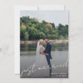 たった今結婚しましたスクリプトオーバーレイ緑の結婚写真 案内状 (正面)