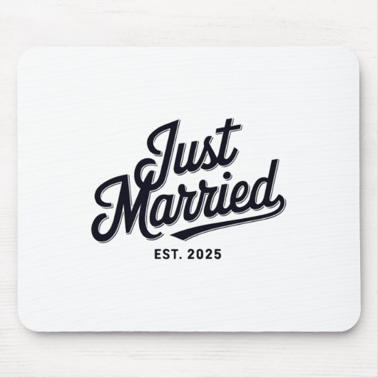 たった今結婚しましたス結婚ト2025年の妻ミスター&;ミセス・バー マウスパッド (正面)