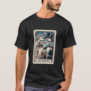 たった今結婚しましたタロットカード Tシャツ