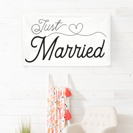 たった今結婚しましたハート 横断幕 (インサイチュ)