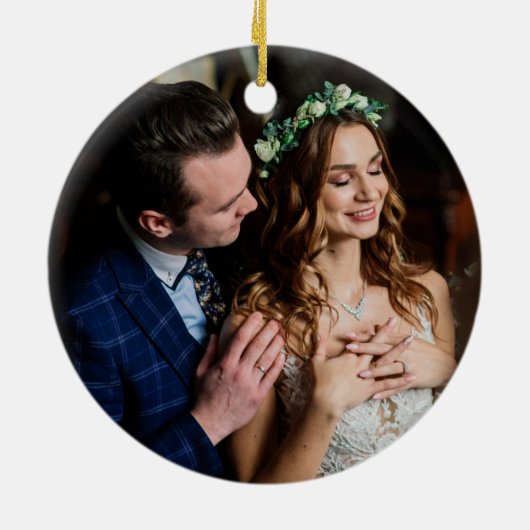 たった今結婚しましたパーソナライズされたギフトミセス結婚ズ セラミックオーナメント (裏面)