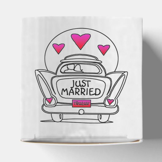たった今結婚しましたパーソナライズされたハネムーンカーキューブボックス フェイバーボックス (上部)