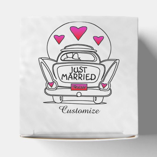 たった今結婚しましたパーソナライズされたハネムーンカーハートボックス フェイバーボックス (上部)