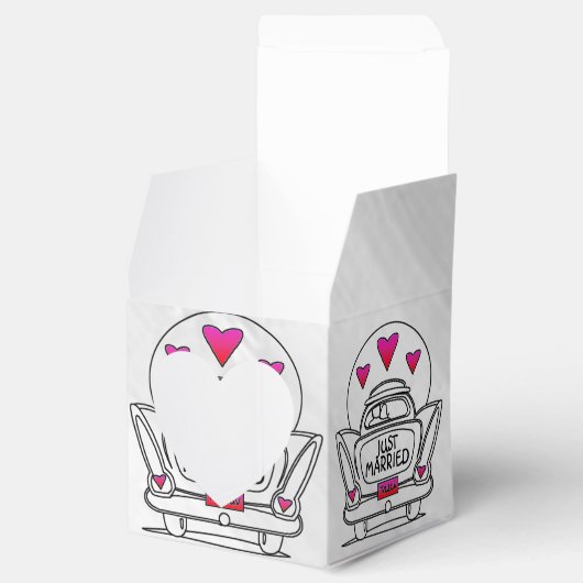 たった今結婚しましたパーソナライズされたハネムーンカーハートボックス フェイバーボックス (オープン)