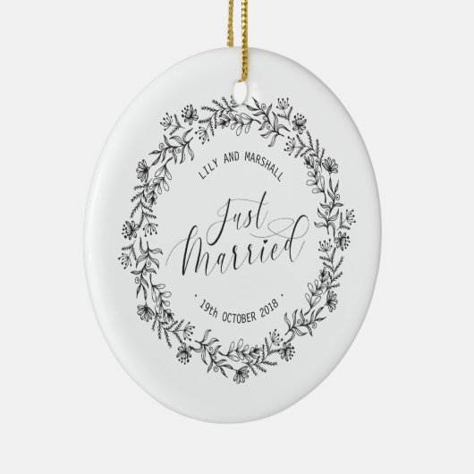 たった今結婚しましたパーソナライズされたフローラセラミックオーナメント セラミックオーナメント (右)