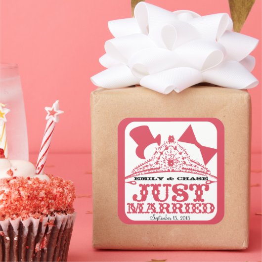 たった今結婚しましたプリンセスブライド結婚ティアラのステッカー スクエアシール (パーティー)