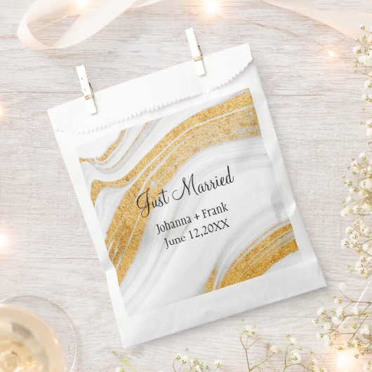 たった今結婚しましたホワイトと金ゴールド瑪瑙 フェイバーバッグ (クリップ留めされた状態)