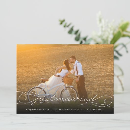 たった今結婚しましたホワイト結婚の発表写真カード 案内状