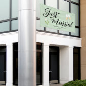 たった今結婚しましたモダンウェディングレセプションカー 横断幕 (ビルの外側)