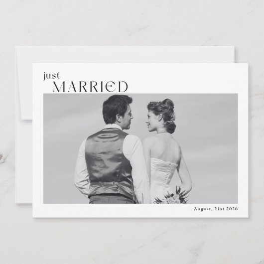 たった今結婚しましたモダン白黒の写真 案内状 (正面)