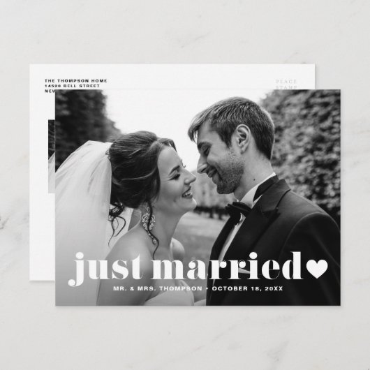 たった今結婚しましたレトロはっきりしたタイポグラフィフォトオーバーレイ ポストカード (正面/裏面)