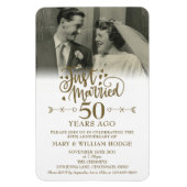 たった今結婚しました写真50結婚周年記念 マグネット (縦)