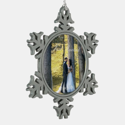 たった今結婚しました写真 スノーフレークピューターオーナメント (左)