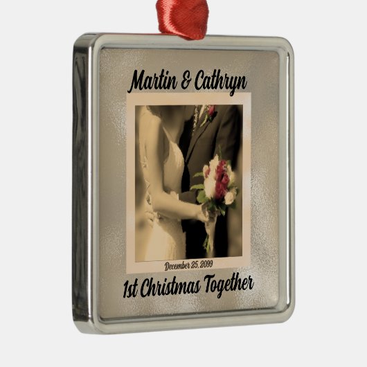 たった今結婚しました名と年1のクリスマス メタルオーナメント (右)