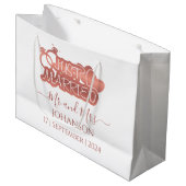 たった今結婚しました夫妻のバラ金ゴールド結婚式の引き出物 ラージペーパーバッグ (正面アングル)