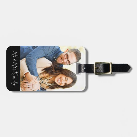 たった今結婚しました夫妻の写真 ラゲッジタグ (正面横)