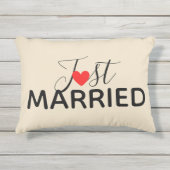 たった今結婚しました屋外枕 アウトドアクッション (正面)