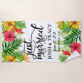 たった今結婚しました結婚ハネムーンブライダルシャワー ビーチタオル (正面)