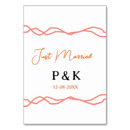 たった今結婚しました追加カップル名の日付赤vintagborder テーブルナンバー