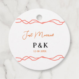 たった今結婚しました追加カップル名の日付赤vintagborder フェイバータグ