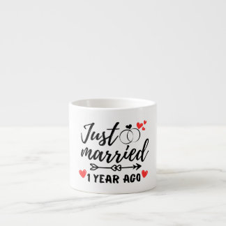 たった今結婚しました1年前、1周年結婚を迎える エスプレッソカップ
