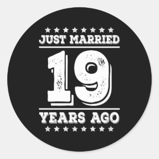 たった今結婚しました19年前19結婚周年 ラウンドシール