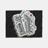 たった今結婚しました2025の結婚リングや輪マッチングカップルNe フリースブランケット (正面(横))