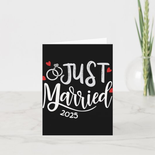 たった今結婚しました2025 – 花嫁と花婿結婚のリングや輪 カード (正面)