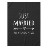 たった今結婚しました30年前 テーブルクロス (正面)