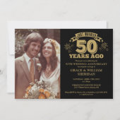 たった今結婚しました50周年記念写真金ゴールドとブラック 招待状 (正面)