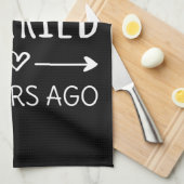 たった今結婚しました50年前 キッチンタオル (四つ折り)