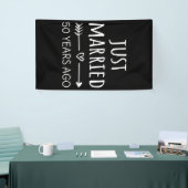 たった今結婚しました50年前 横断幕 (トレードショー)