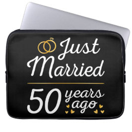 たった今結婚しました50年前II ラップトップスリーブ