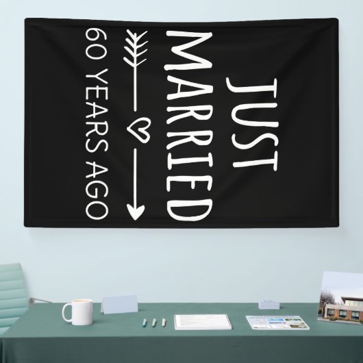 たった今結婚しました60年前 横断幕 (トレードショー)