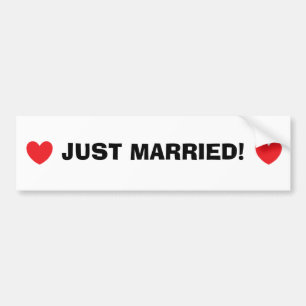 "たった今結婚しました"のバンパーステッカー バンパーステッカー