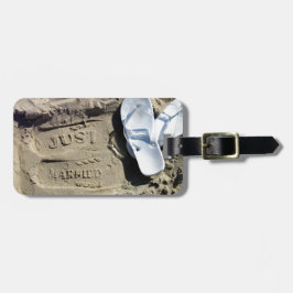 たった今結婚しました ラゲッジタグ