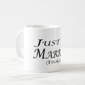 たった今結婚しました（最後に）ゲイプライド（ジェンダー記号付き） コーヒーマグカップ (正面左)