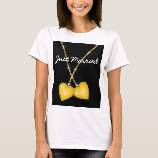 たった今結婚しましたTシャツ Tシャツ (正面)
