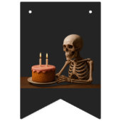 たとえ骨になっても誕生日を祝おう バンティングフラッグ (第1の旗)