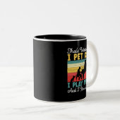 だからピアノで猫を遊飼いているの ツートーンマグカップ (正面右)