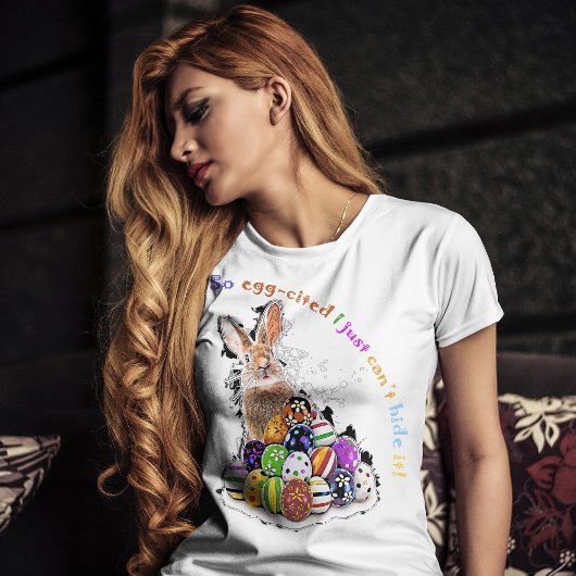 だから卵を引いただけで隠せない！ Tシャツ