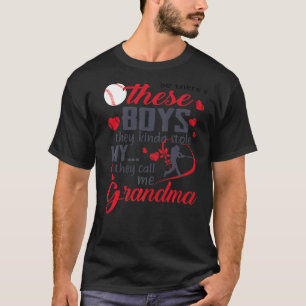 だから彼らは私のGを呼ぶハートを盗んだ少年がいる Tシャツ
