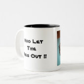 だれがThePigsを放ったか!! ツートーンマグカップ (正面左)