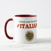 だれもイタリア人よりよく調理しません マグカップ (左)